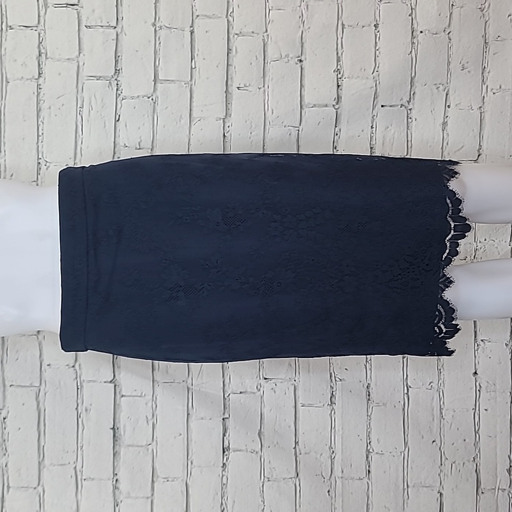 J Crew Classic Janis Chantilly Lace High Waist Pencil Knee Skirt in Navy - NWT
